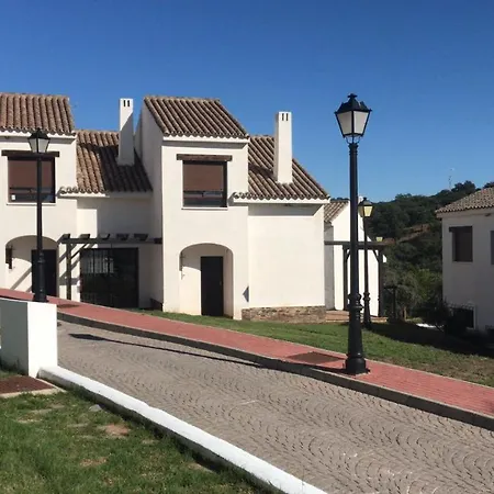 בית נופש Casa Rural El Encinar El Ronquillo